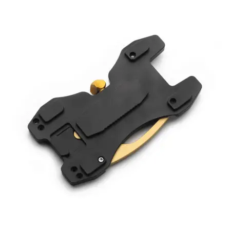 The underside of the RailChanger X where the bag connects